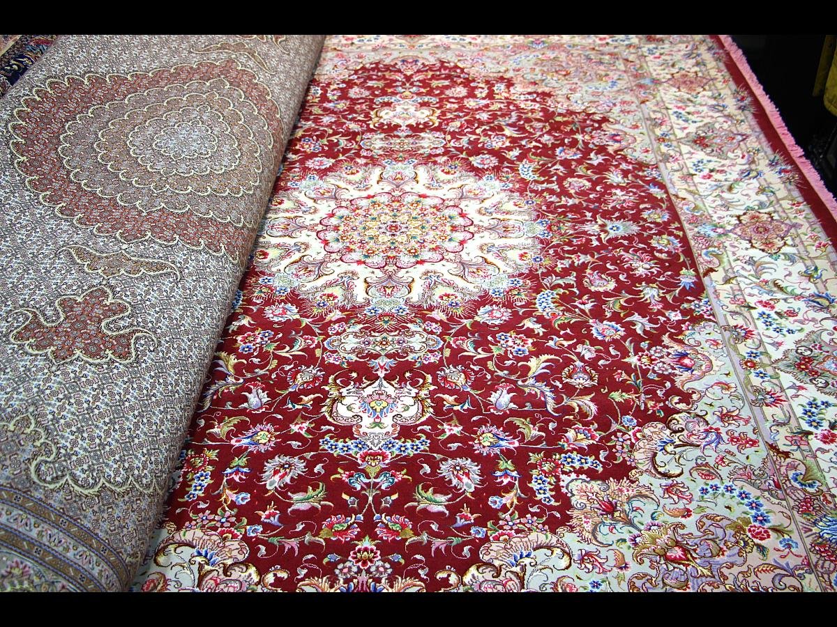 ペルシャ絨毯の値段の相場
